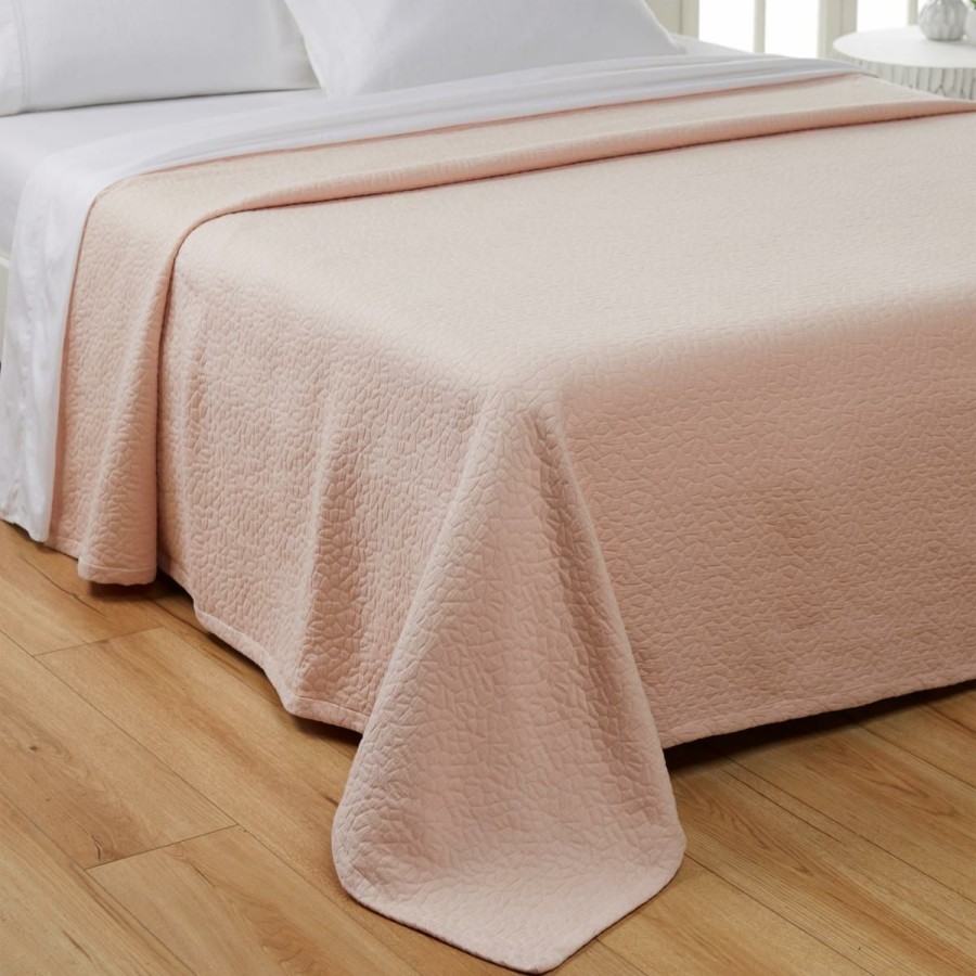 Quilts & Bedspreads * | Glamor Model Concierge Collection Matelasse Cotton Coverlet