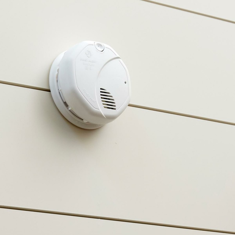 Home Improvement * | First Alert Dual Sensor Smoke Alarm On Sale